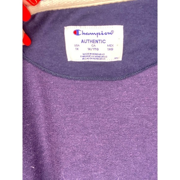 Unisex VINTAGE Champion Long Sleeved Tee Navy 1X - Picture 6 of 6